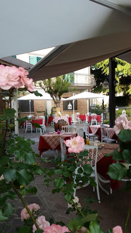 Bed&Wine Hotel Неграр Екстериор снимка