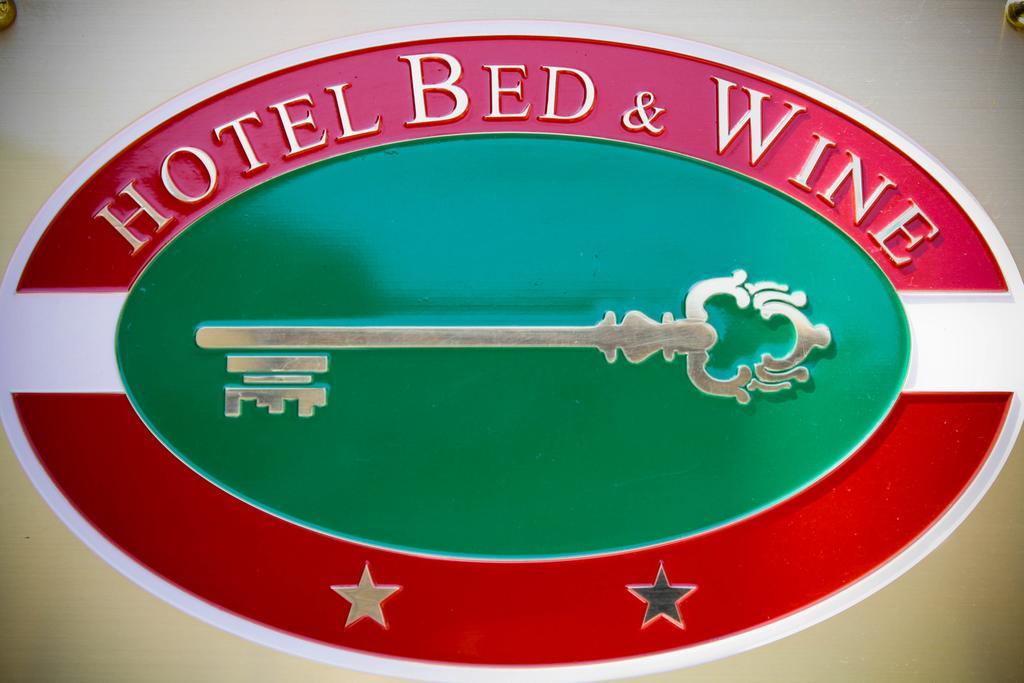 Bed&Wine Hotel Неграр Екстериор снимка